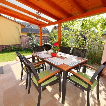 Feriehus Holiday Balaton H2088 Balatonszárszó
