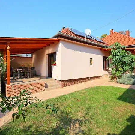 Feriehus Holiday Balaton H2088 *